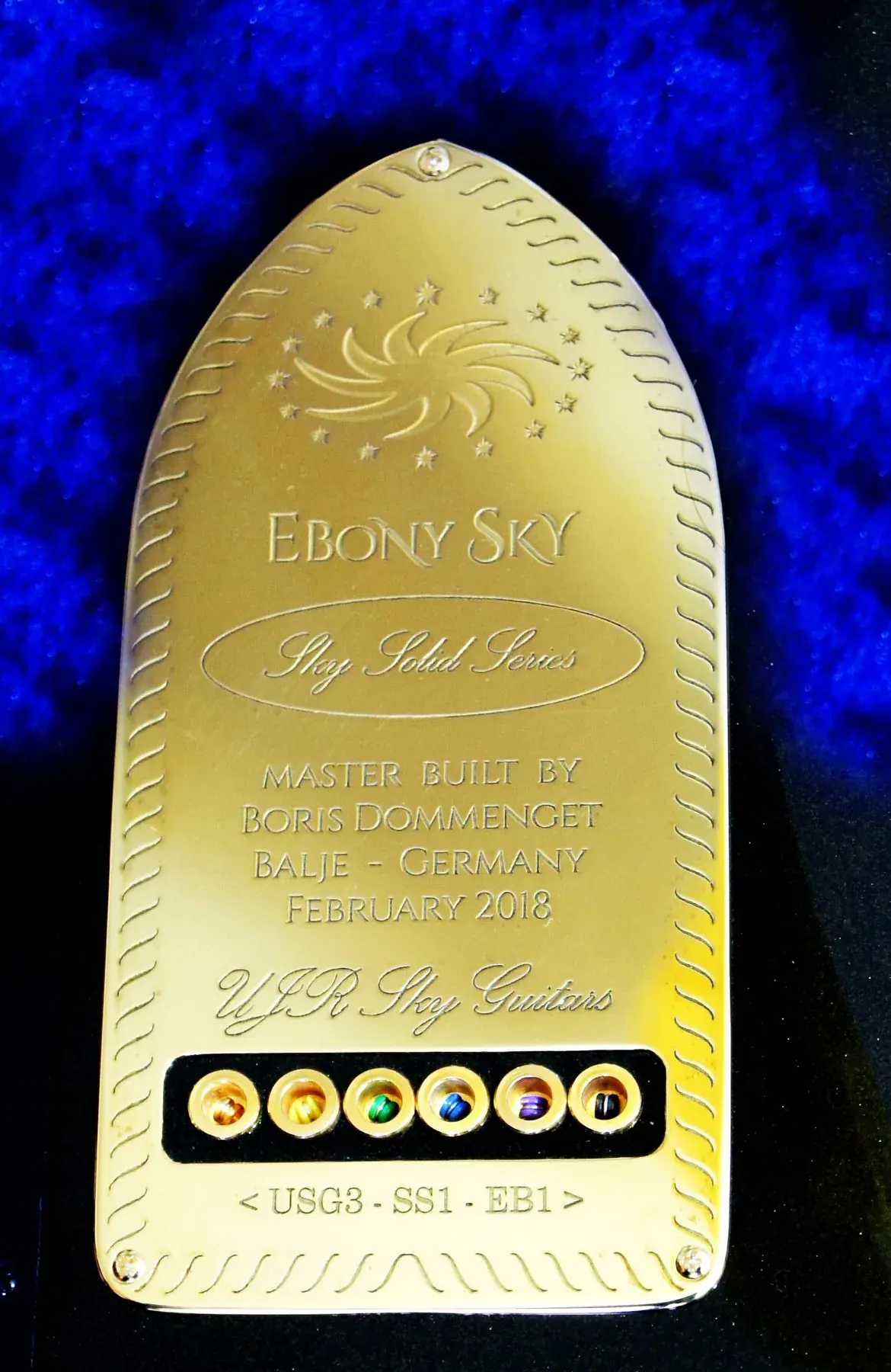 Placa trasera grabada «Ebony Sky», Sky Solid Series, construida por Boris Dommenget en febrero de 2018