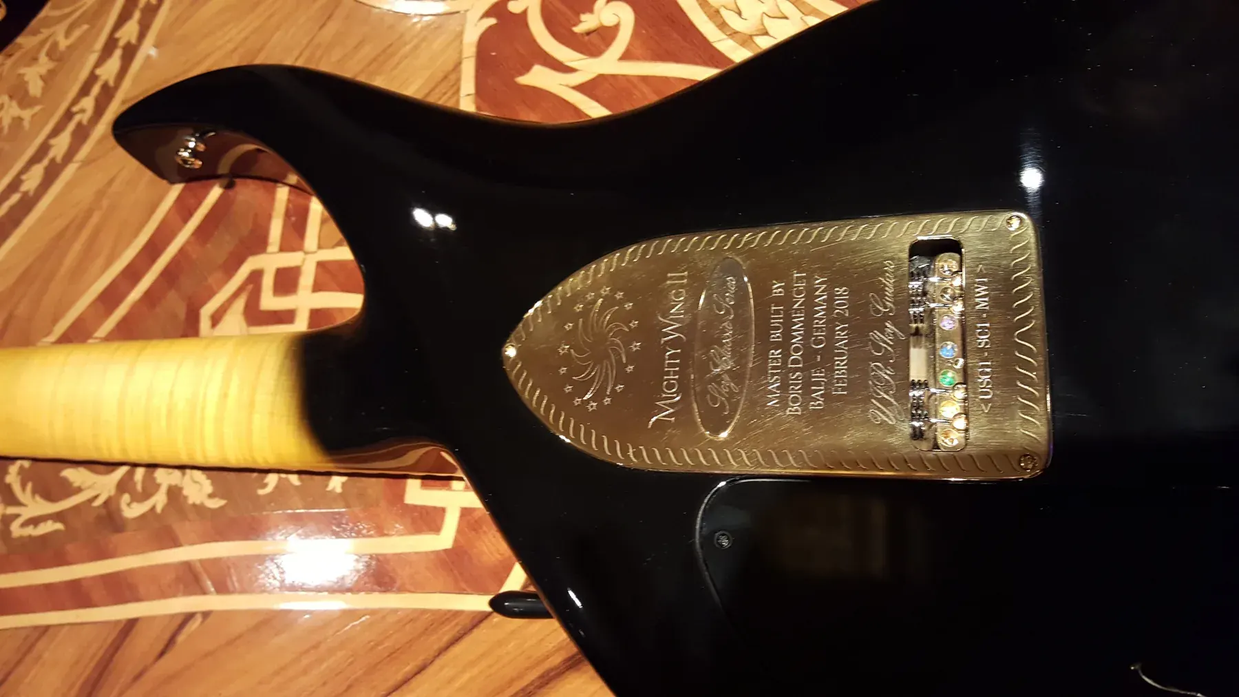 Placa trasera grabada «Mighty Wing II», Sky Classic Series, construida por Boris Dommenget en febrero de 2018